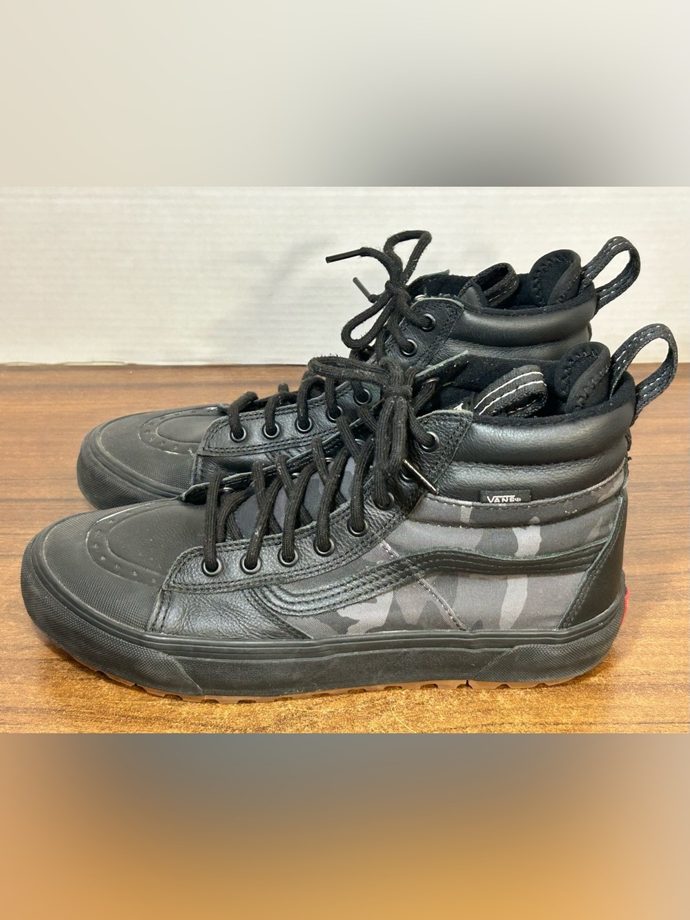 Vans Sk8-Hi MTE-2 Primaloft Black Camo High Top Sneakers Mens 10